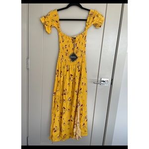 Off the Shoulder Yellow Sun Dress